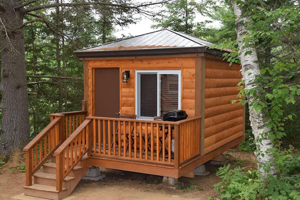 Footprints Resort Банкрофт Екстериор снимка