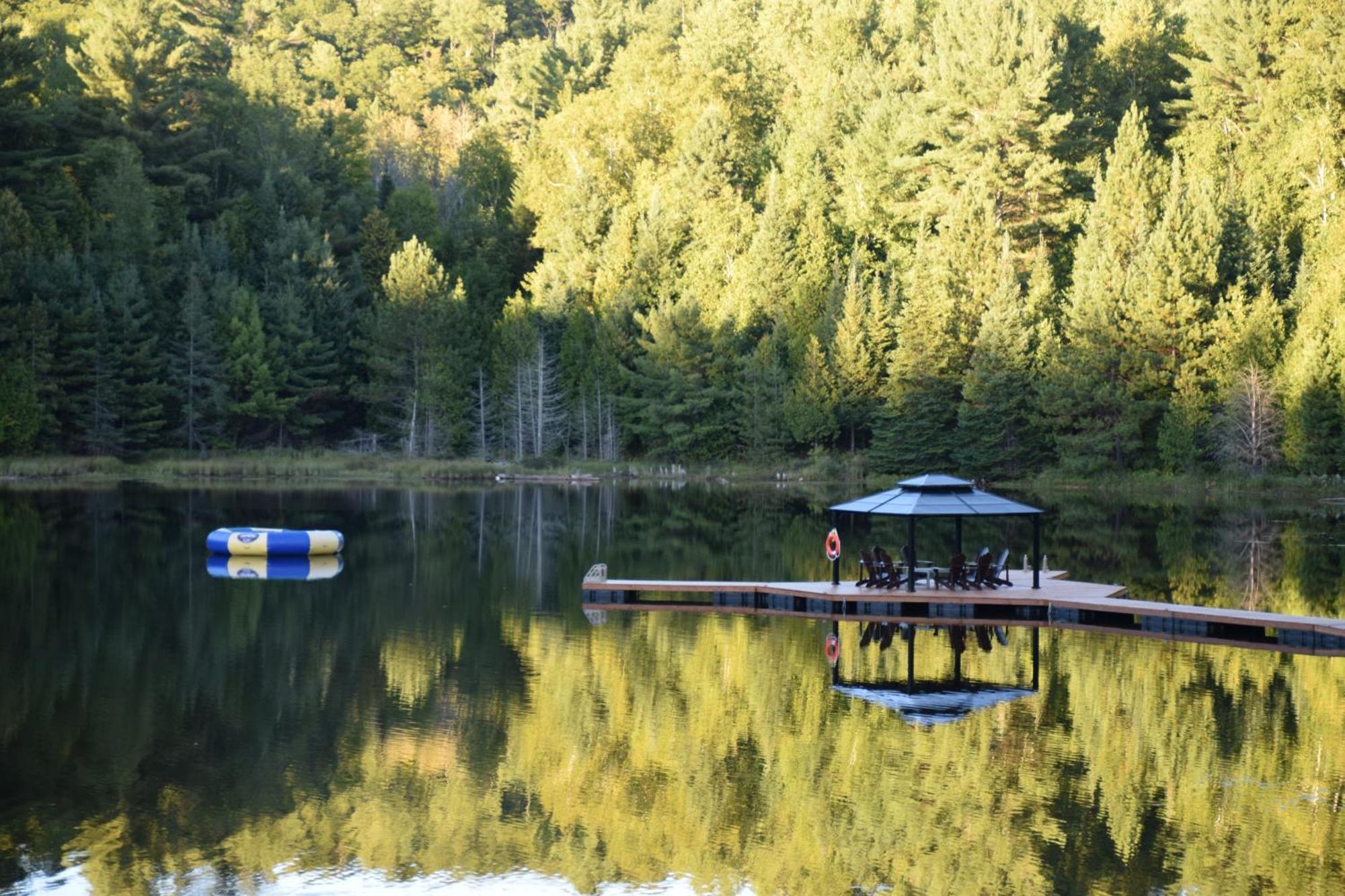 Footprints Resort Банкрофт Екстериор снимка